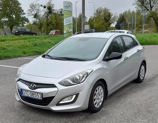 Hyundai I30 cena 19000 przebieg: 305470, rok produkcji 2013 z Gniew małe 301